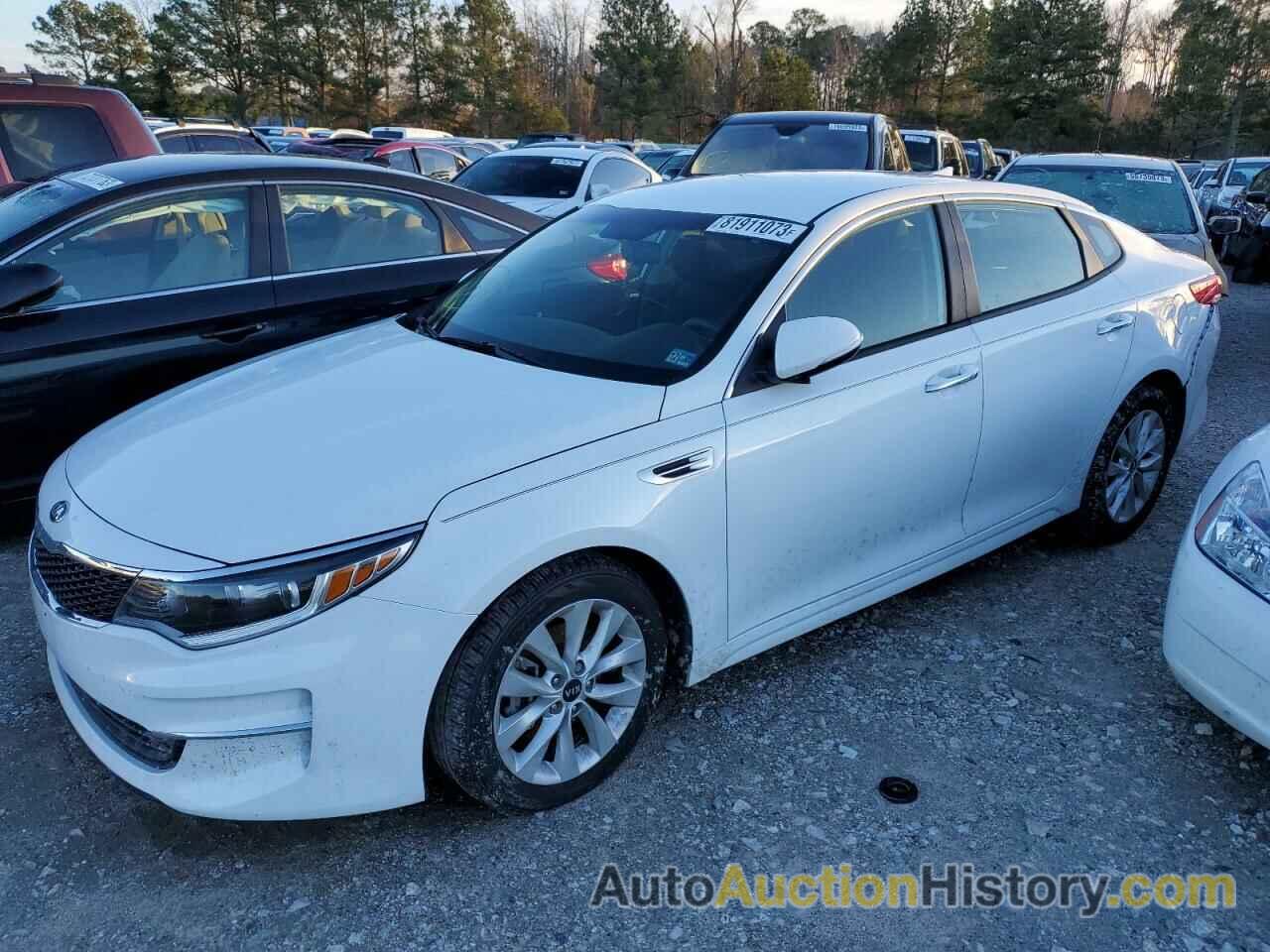 KIA OPTIMA LX, 5XXGT4L32JG264761