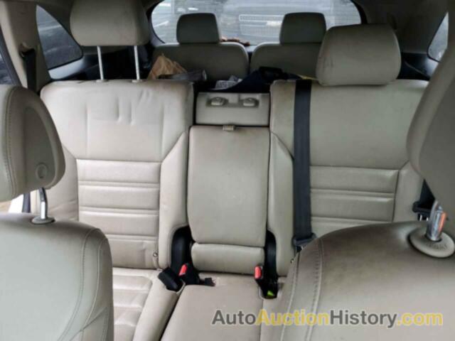 KIA SORENTO EX, 5XYPH4A51GG113663