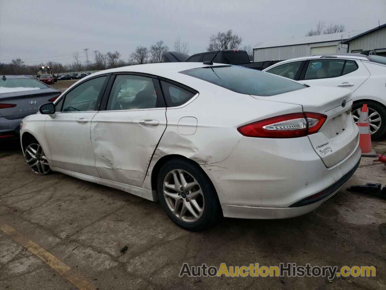 FORD FUSION SE, 3FA6P0H74DR124307