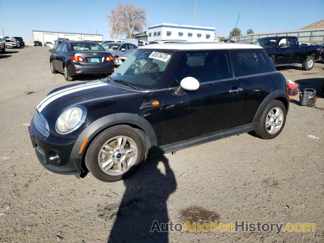 MINI COOPER, WMWSU3C5XCT260332