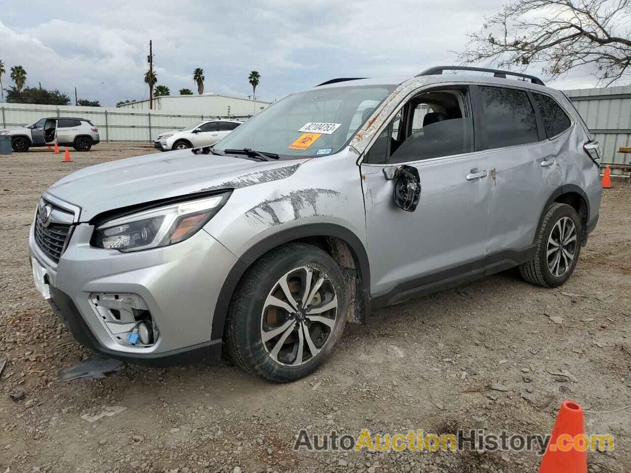 SUBARU FORESTER LIMITED, JF2SKASCXMH527388