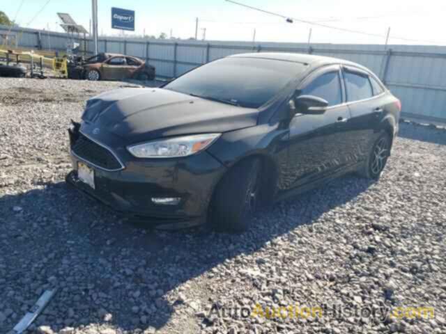 FORD FOCUS SE, 1FADP3F26FL365643