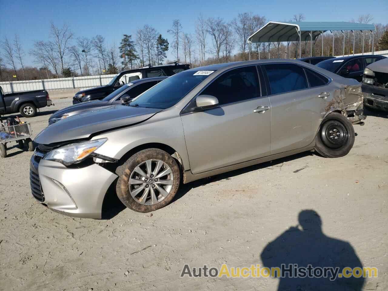 TOYOTA CAMRY LE, 4T1BF1FK6HU757801