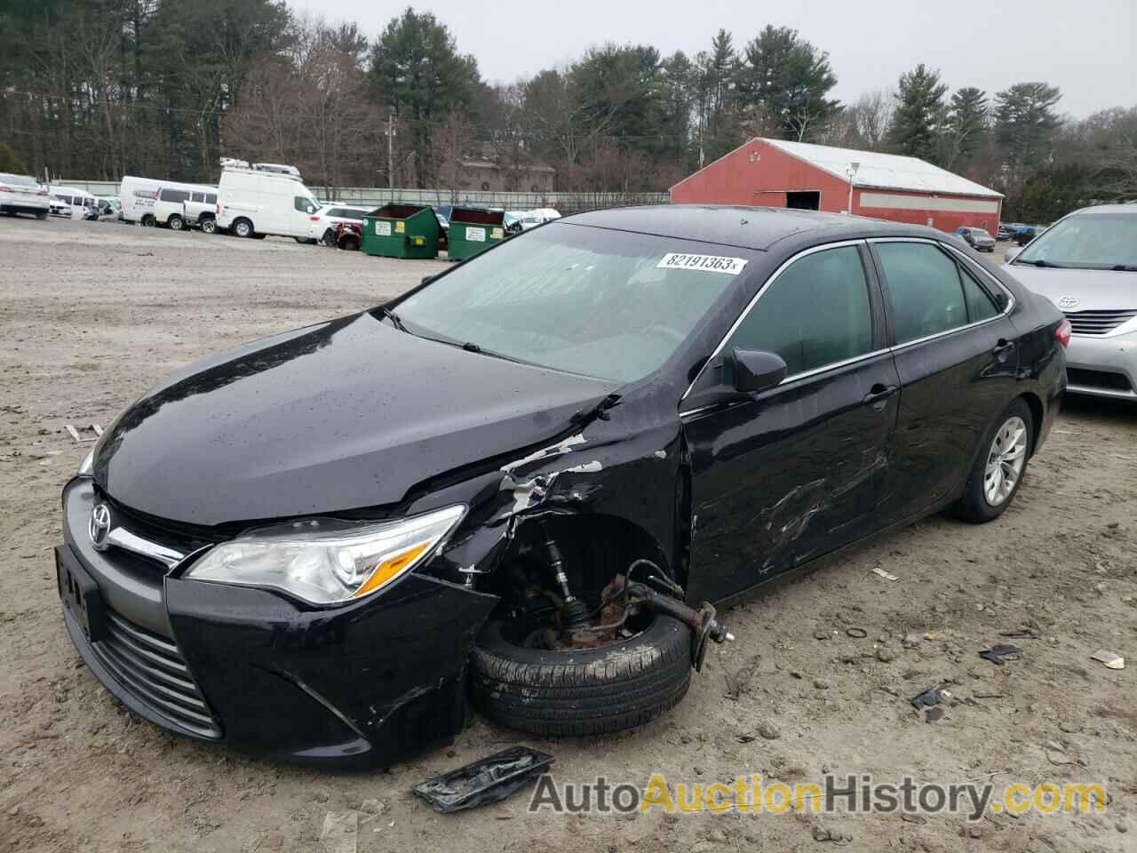 TOYOTA CAMRY LE, 4T4BF1FK3GR521983