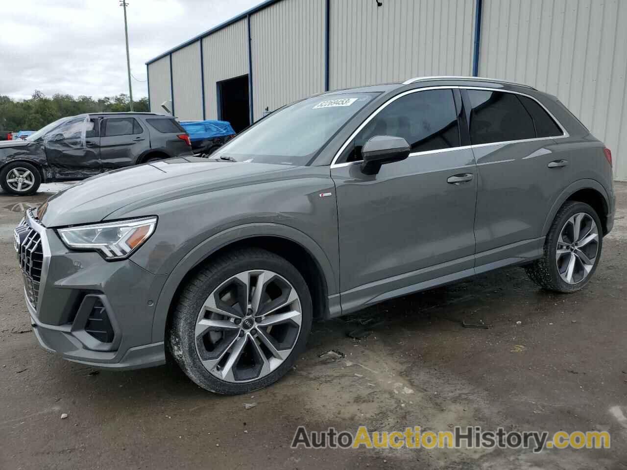 AUDI Q3 PRESTIGE S-LINE, WA1FECF3XK1087170