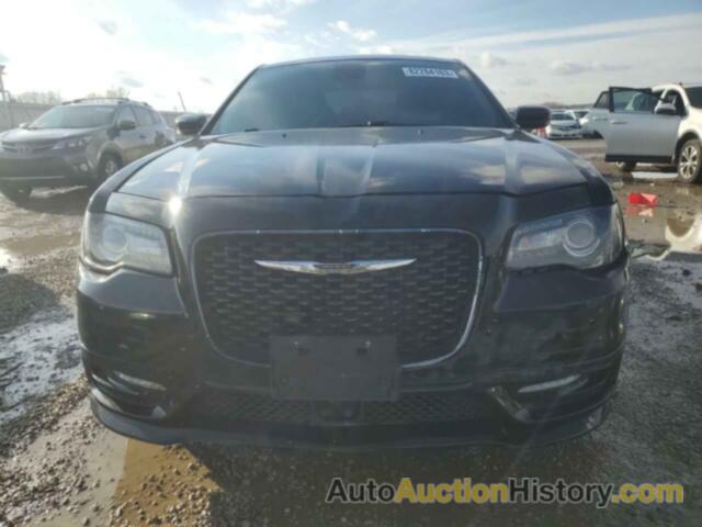 CHRYSLER 300 S, 2C3CCAGG8JH280331