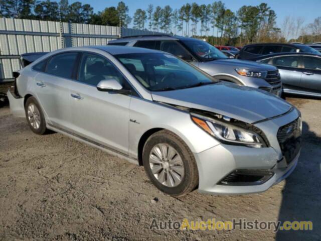 HYUNDAI SONATA HYBRID, KMHE24L17HA054733