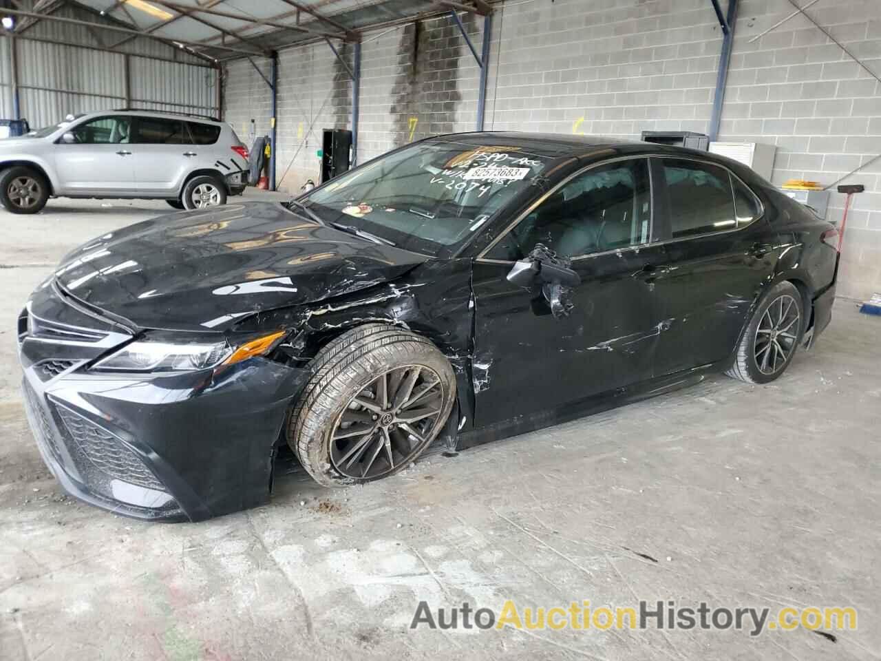 TOYOTA CAMRY SE, 4T1G11AK2MU452074