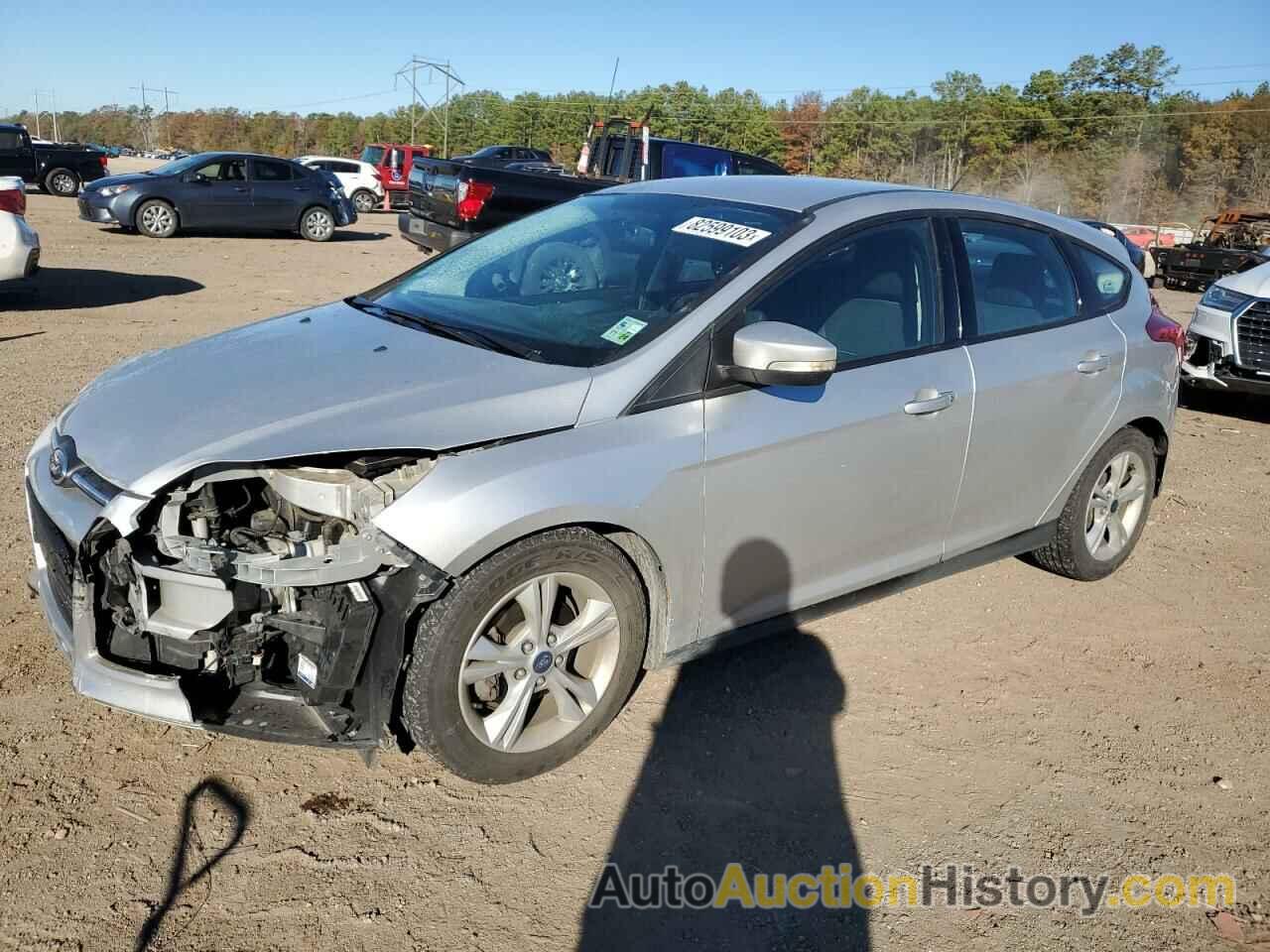 FORD FOCUS SE, 1FADP3K24EL312542