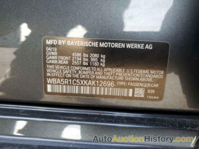 BMW 3 SERIES, WBA5R1C5XKAK12696