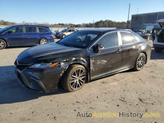 TOYOTA CAMRY SE, 4T1G11AK7NU647914