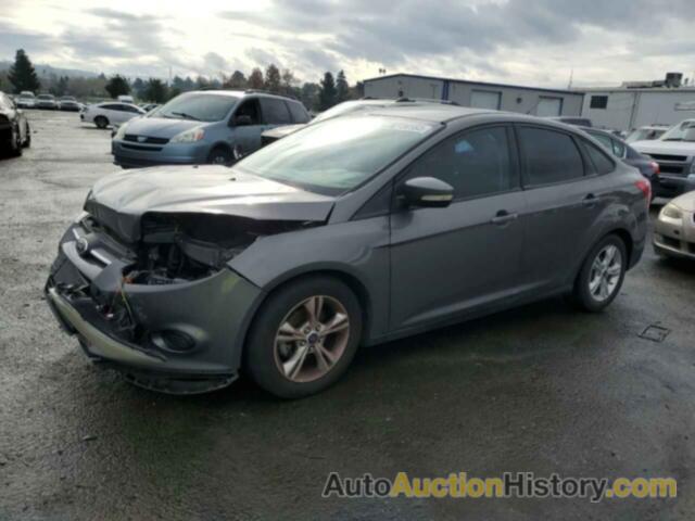 FORD FOCUS SE, 1FADP3F28EL382622