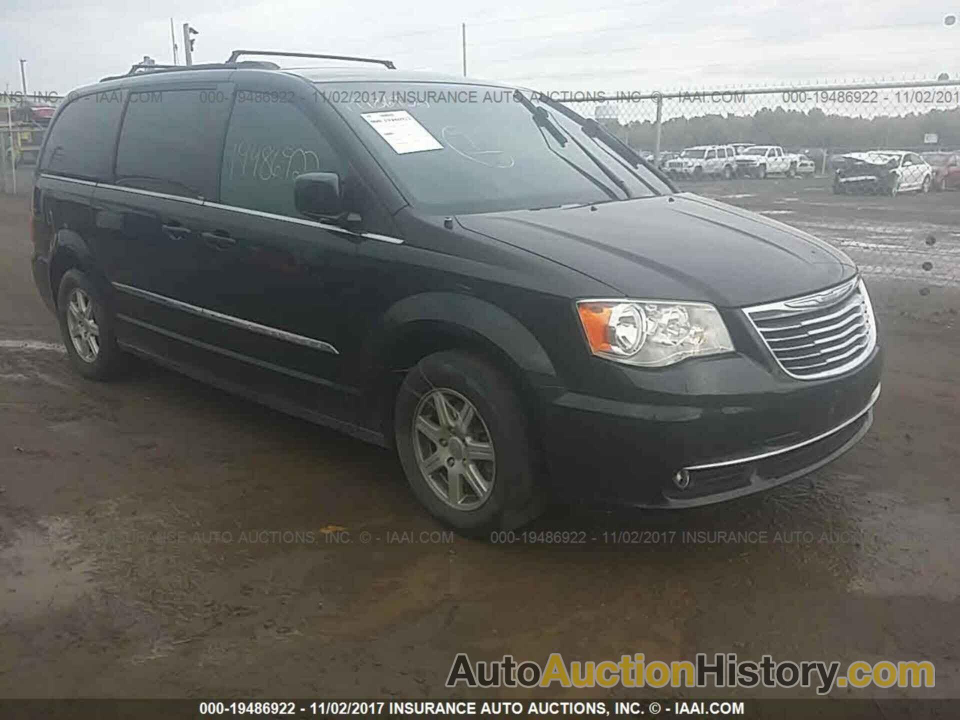 Chrysler Town and country, 2A4RR5DG3BR609961