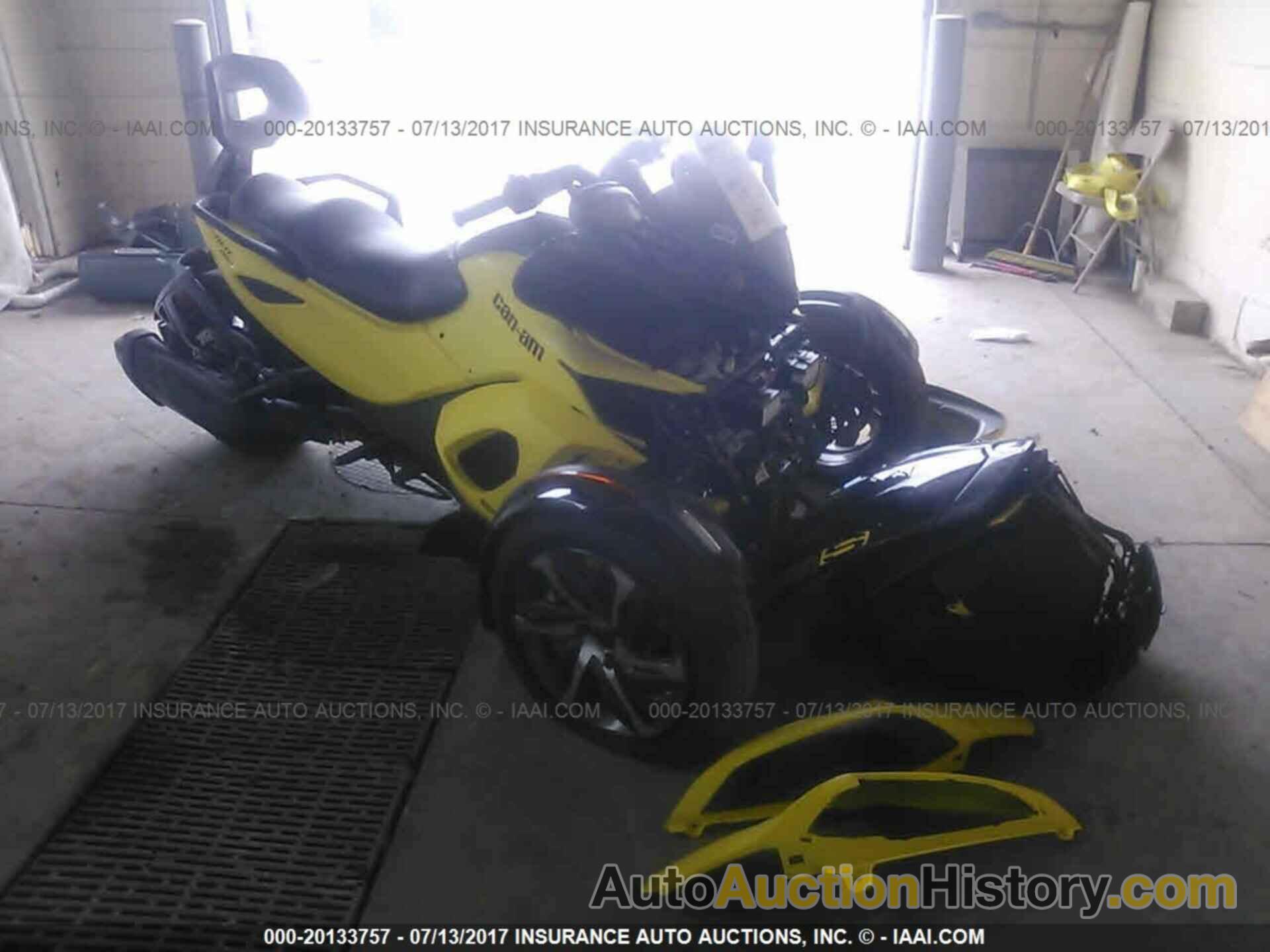 Can-am Spyder roadster, 2BXNABC11EV000533