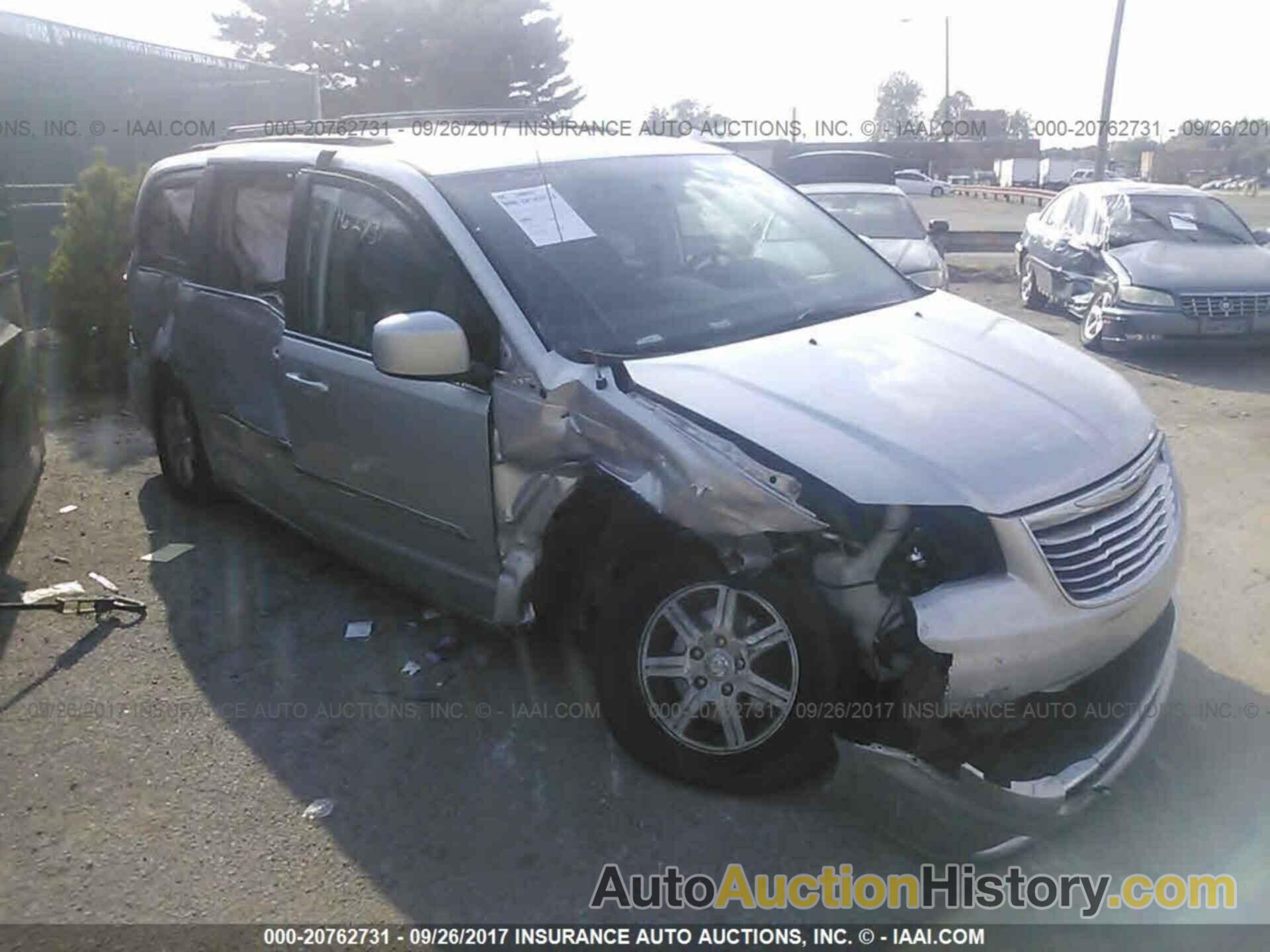 Chrysler Town and country, 2A4RR5DG1BR683640