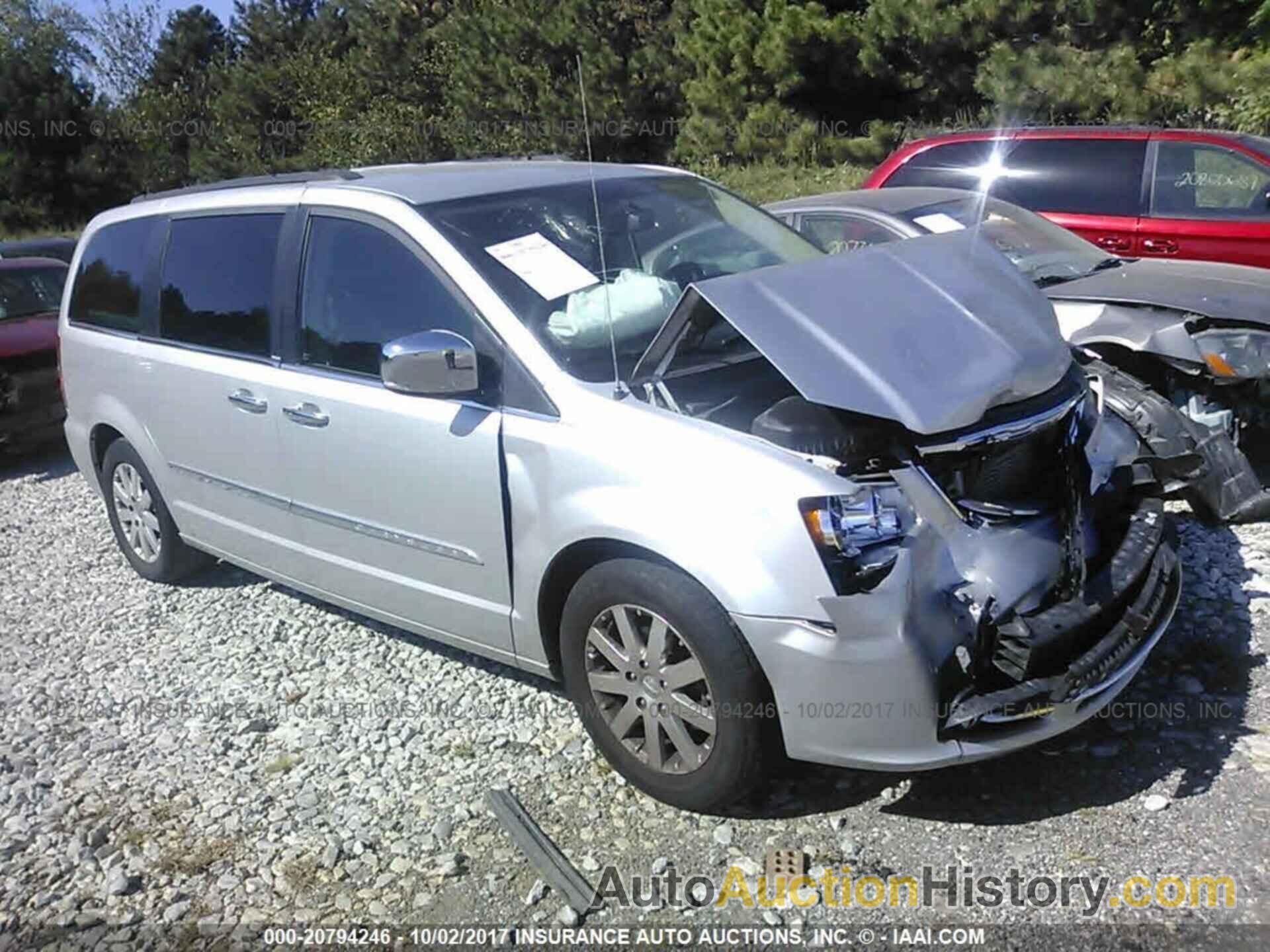 Chrysler Town and country, 2A4RR8DG6BR703656