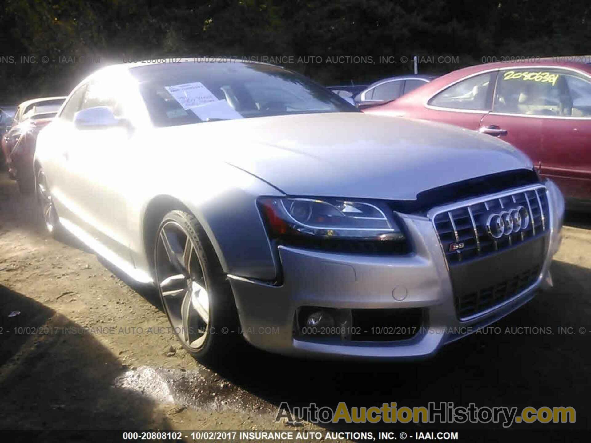 Audi S5, WAUVVAFR7CA005226