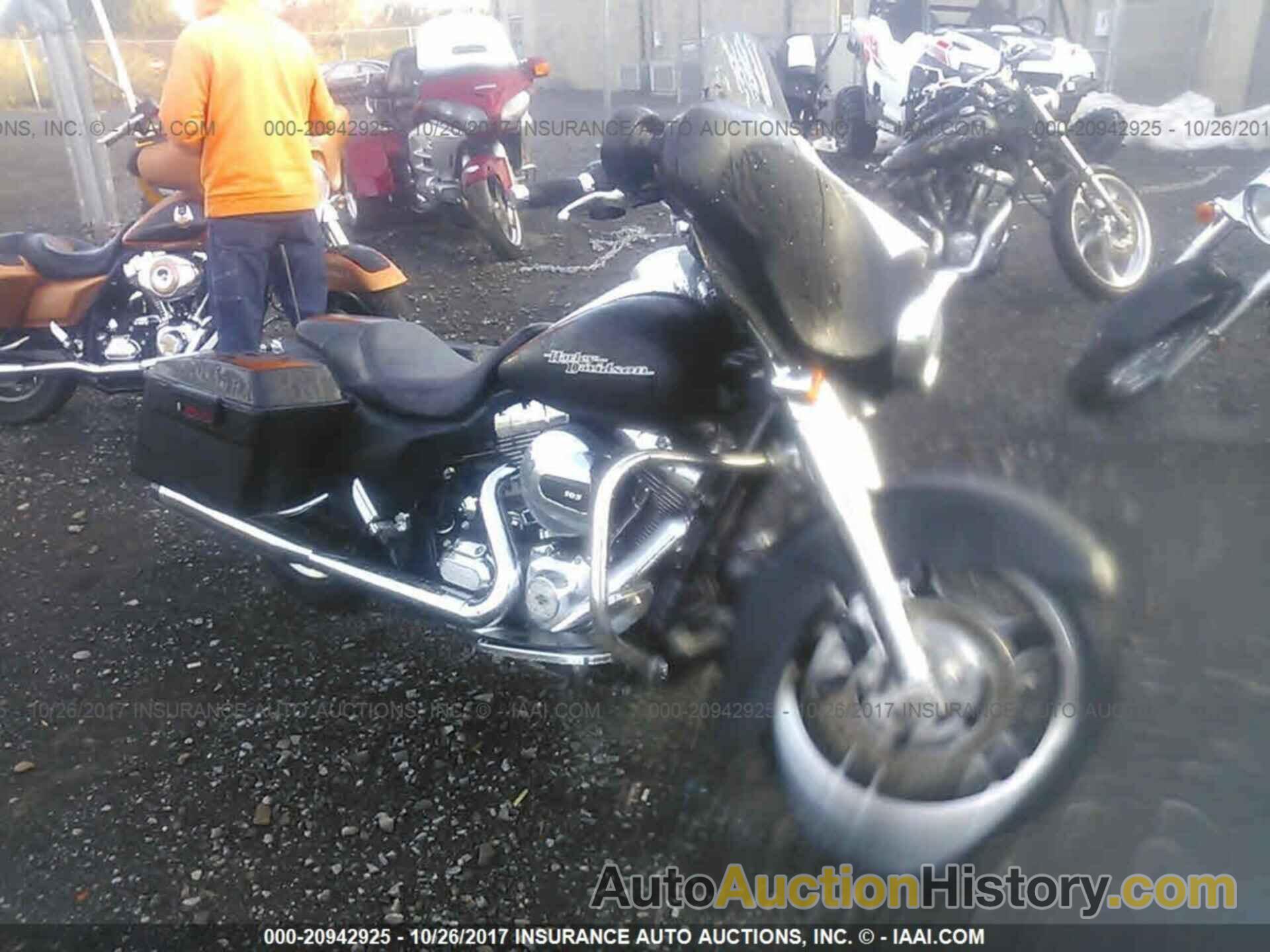 Harley-davidson Flhx, 1HD1KBM17CB615102