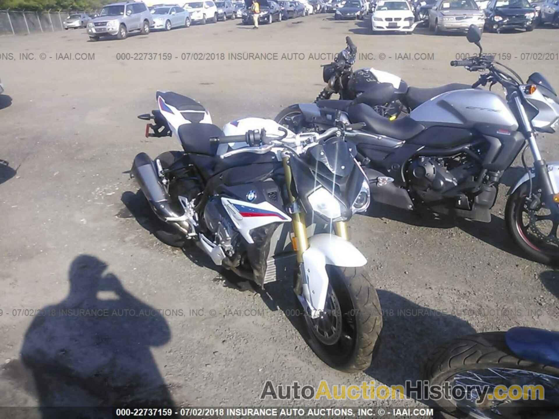 Bmw S 1000, WB10D6201HZ762052