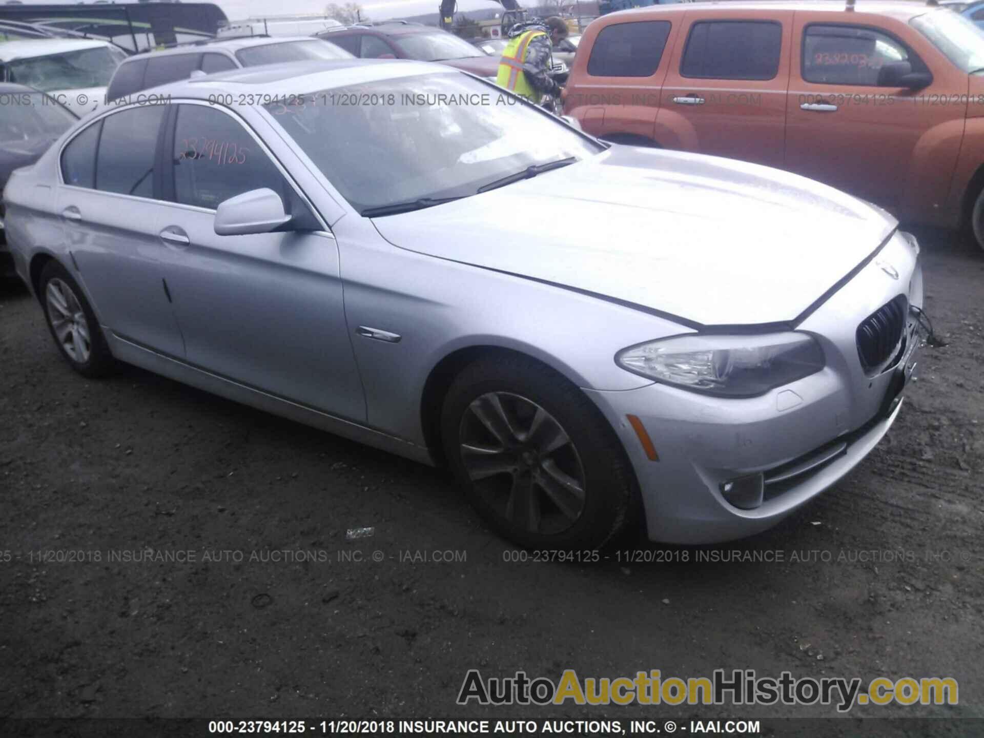 BMW 528 I, WBAFR1C52BC737924