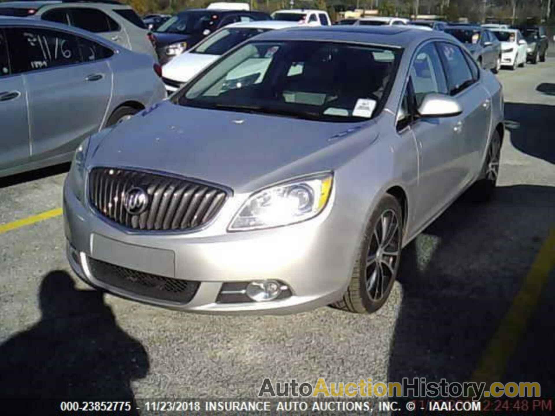 Buick Verano, 1G4PR5SK2H4111164