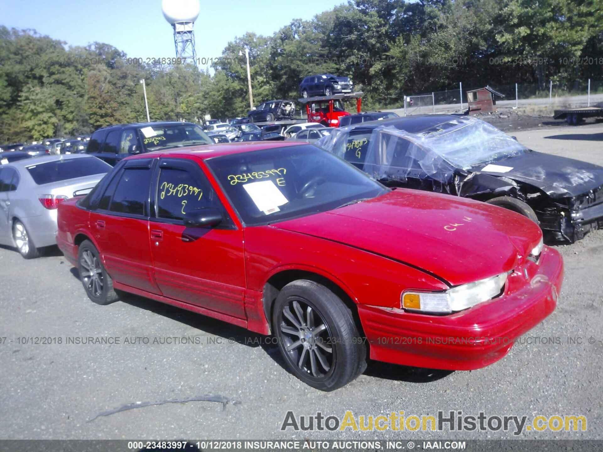1996 OLDSMOBILE CUTLASS SUP, 1G3WH52M2TF376569