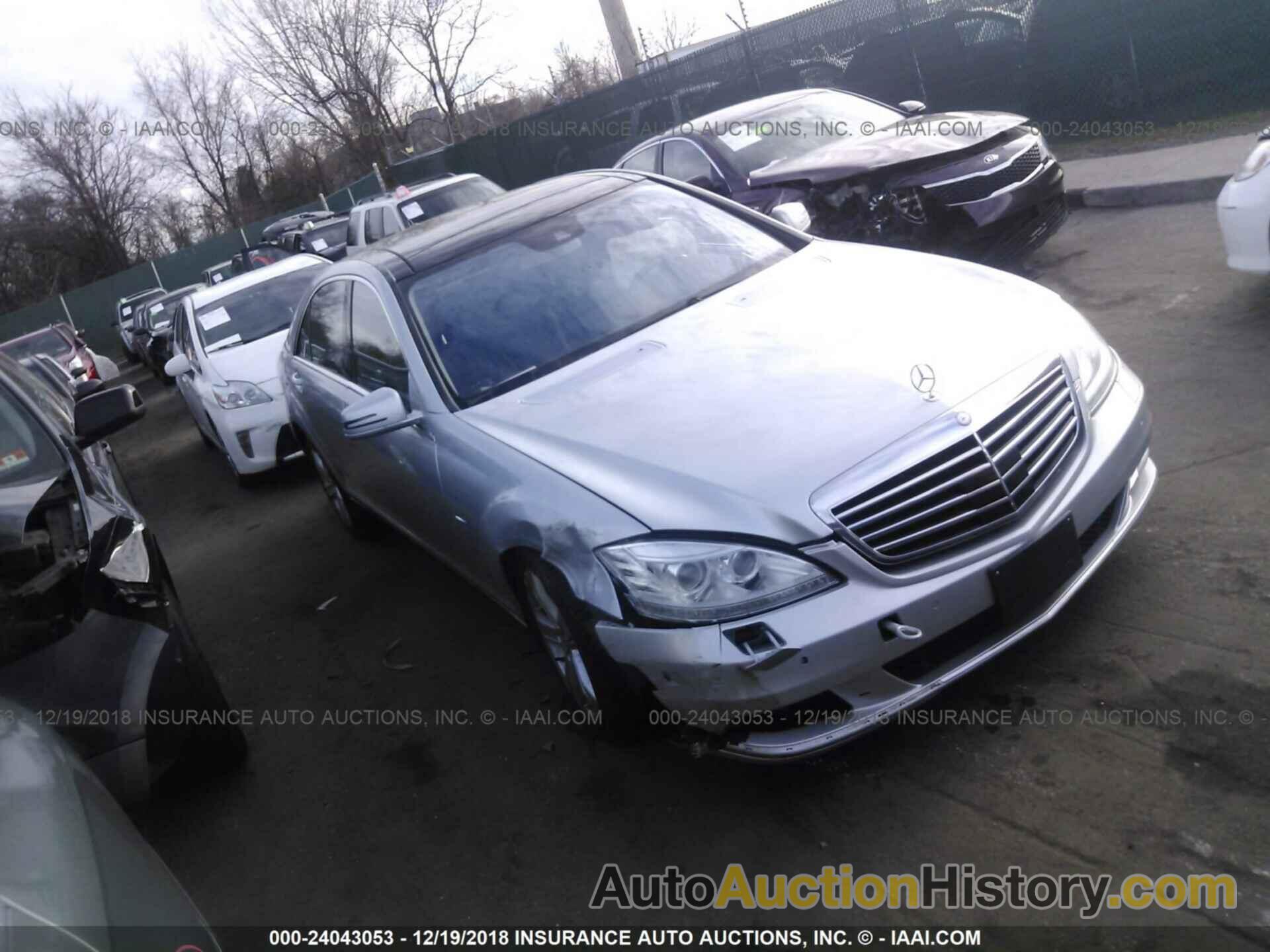 MERCEDES-BENZ S 550 4MATIC, WDDNG9EB2CA470194