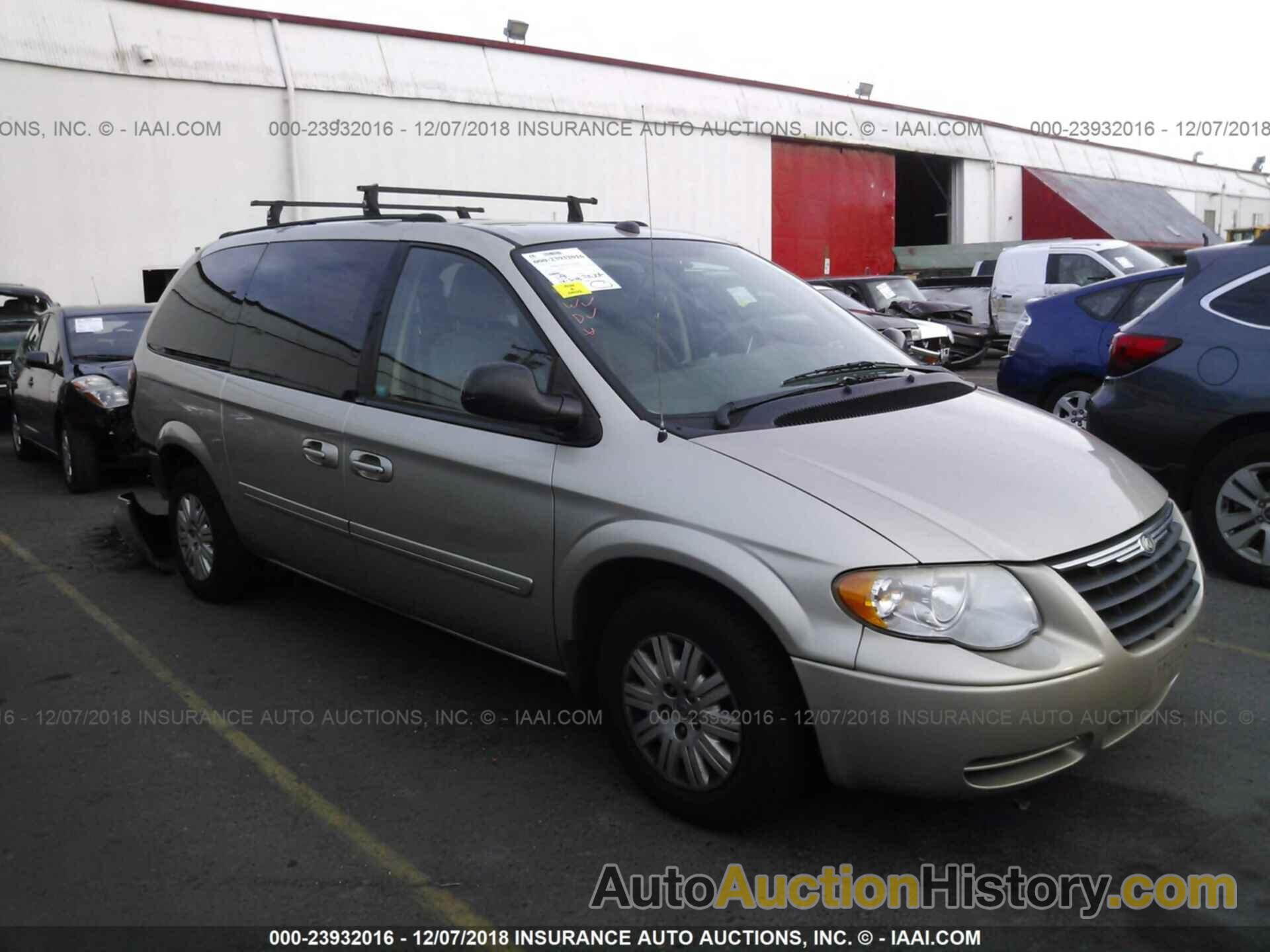 2005 CHRYSLER TOWN and COUNTR, 2C4GP44R95R406561