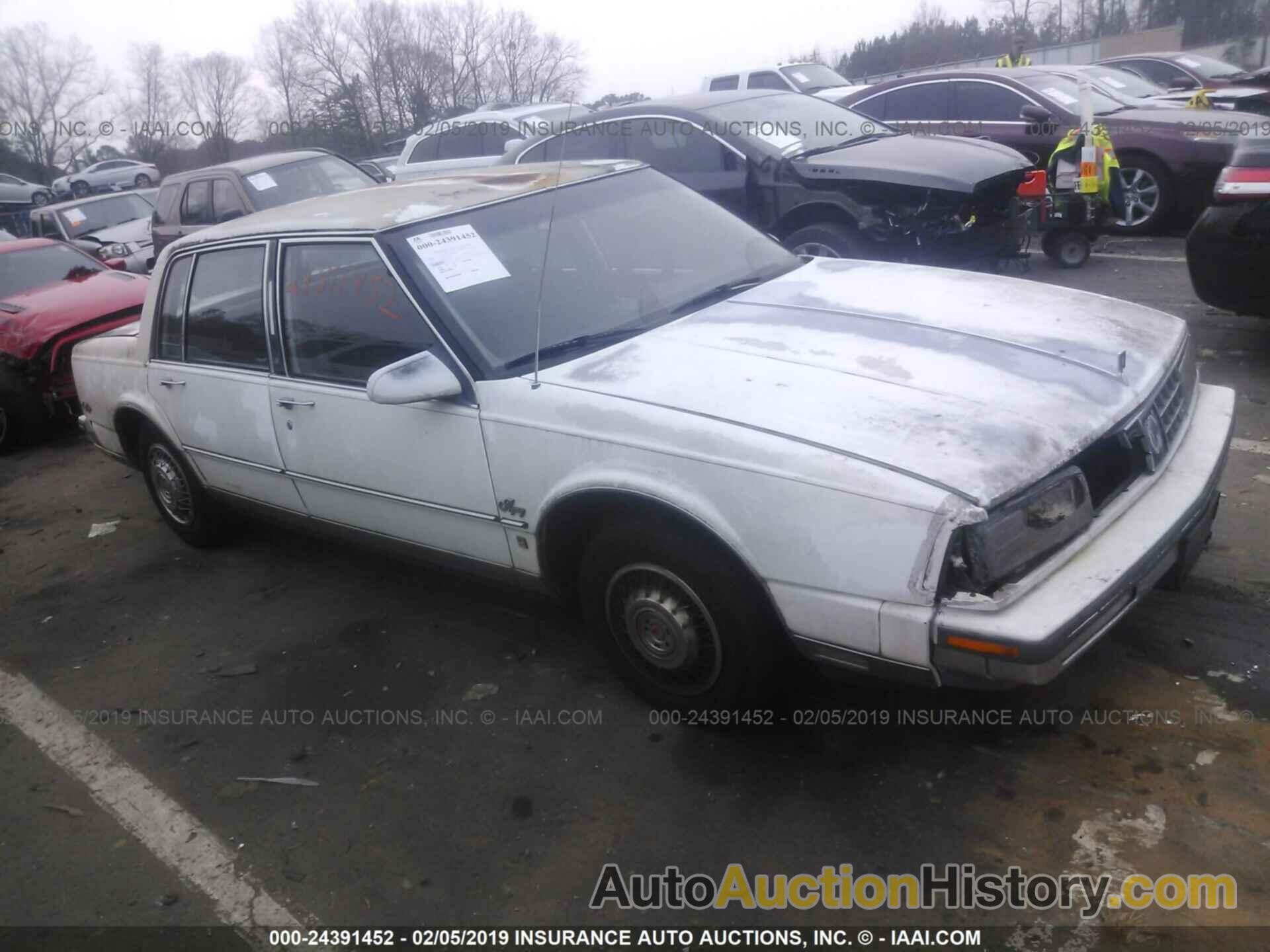 1988 OLDSMOBILE 98, 1G3CW51C0J4315697