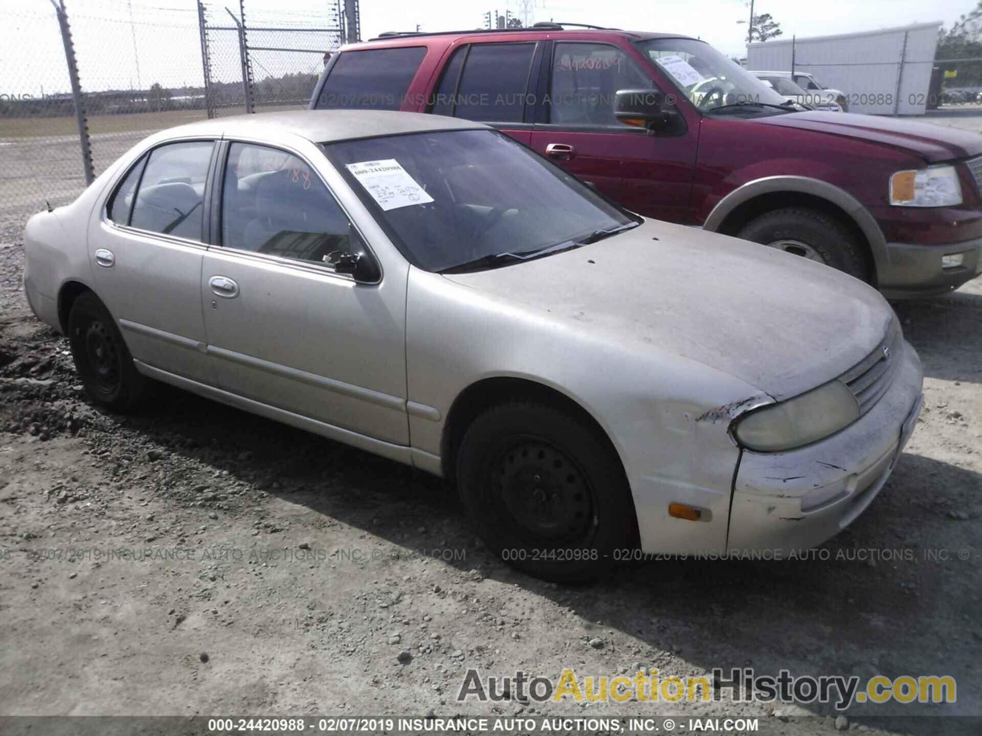 NISSAN ALTIMA, 1N4BU31D0VC136477