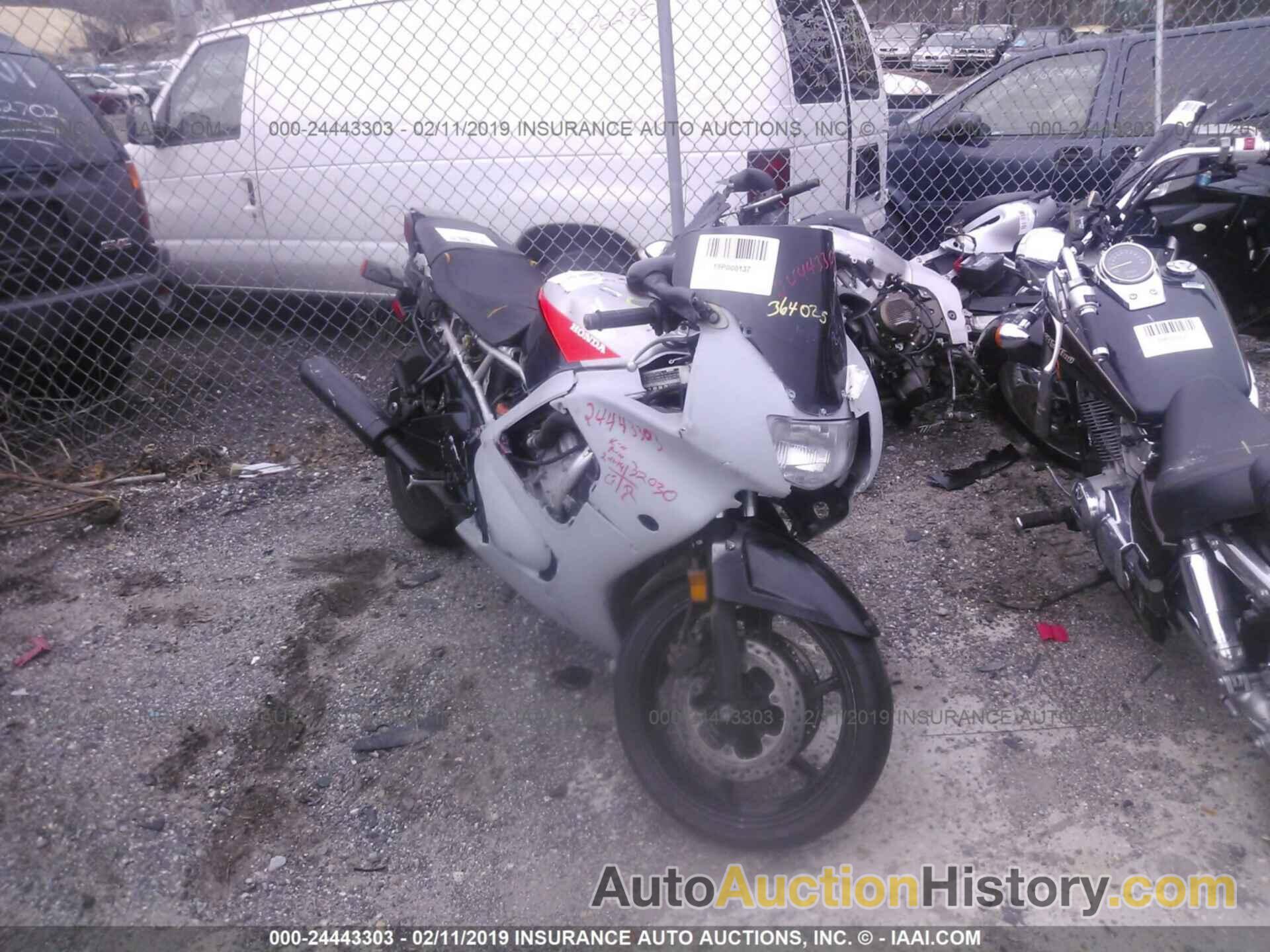 HONDA CBR600 F2, JH2PC2501PM203905