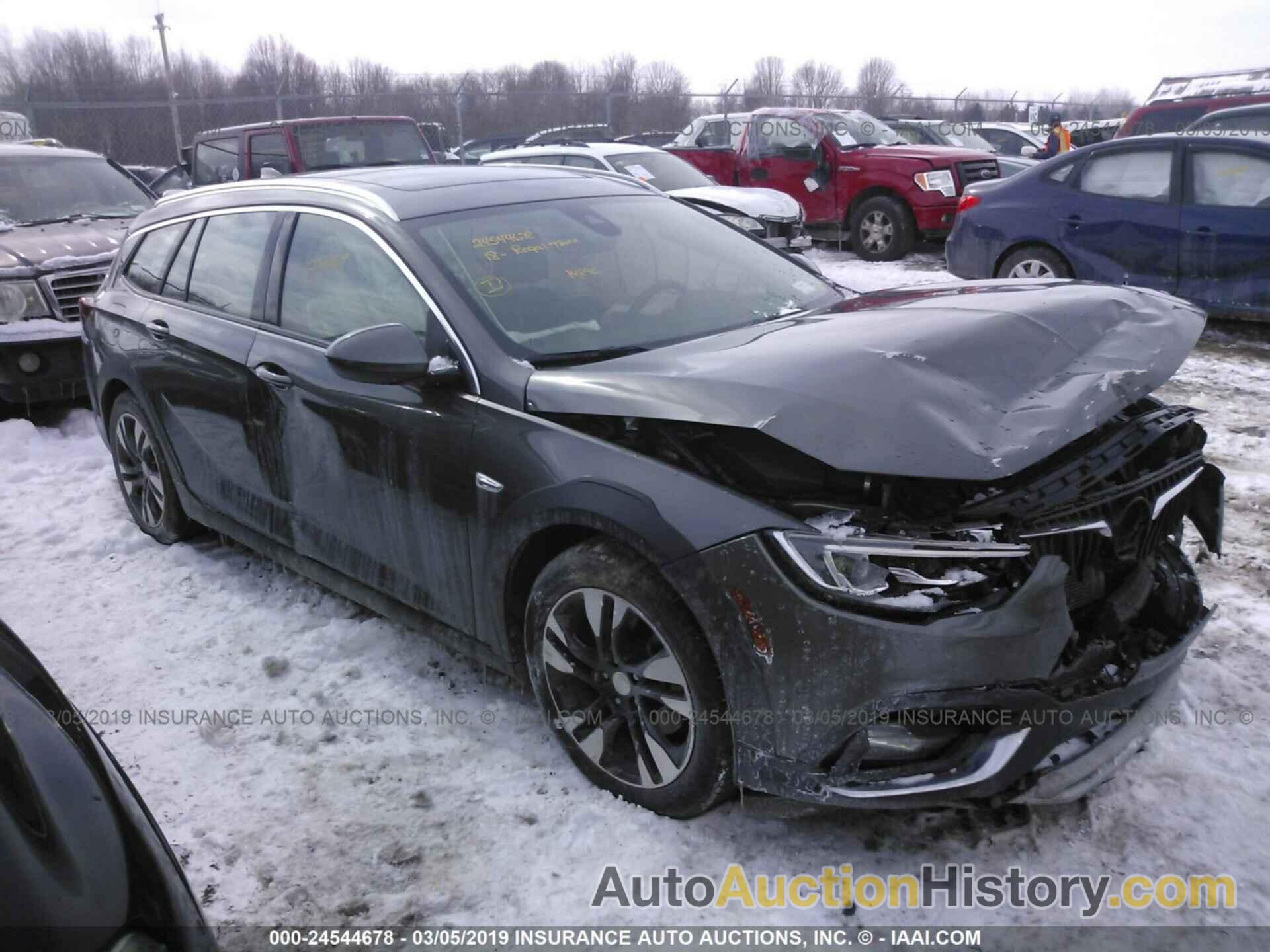 BUICK REGAL TOURX ESSENCE, W04GV8SX2J1054110