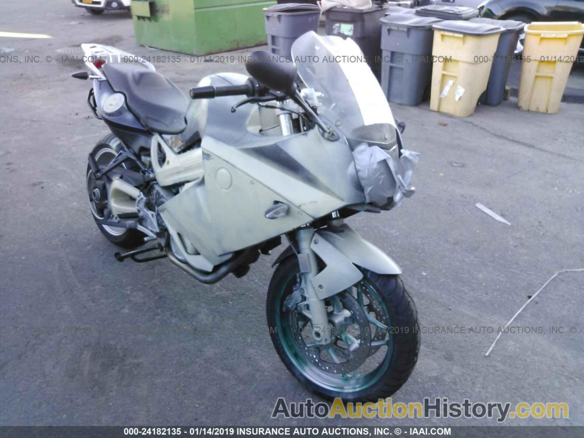 2010 BMW F800, WB1024406AZR12301