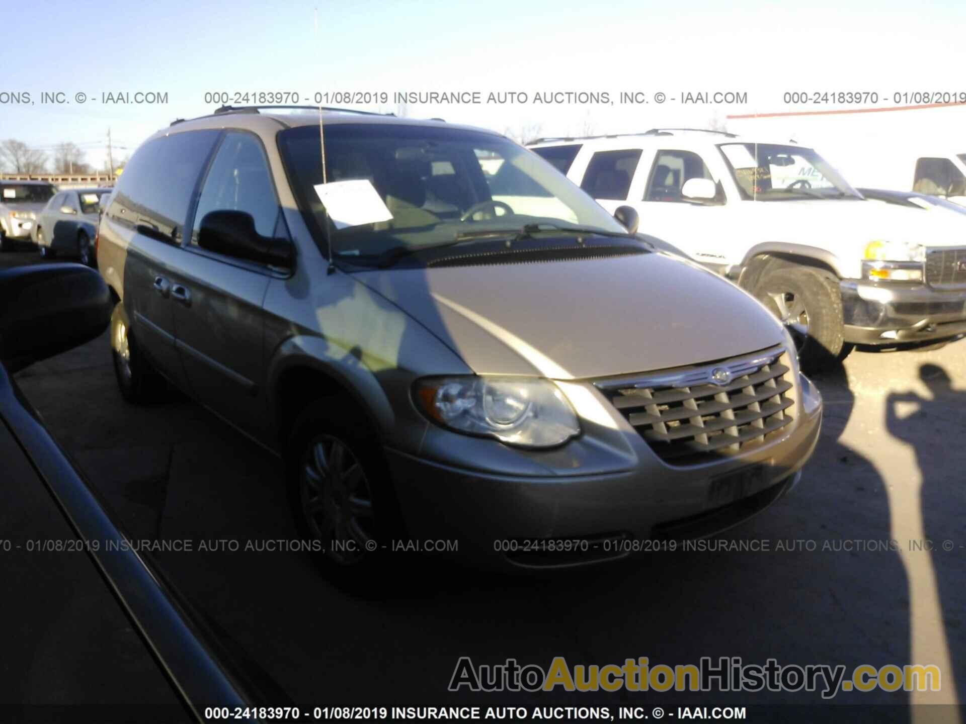 2005 CHRYSLER TOWN and COUN, 2C4GP54L75R341775