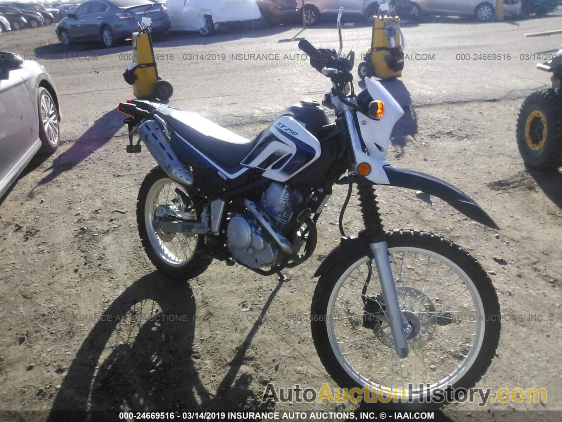 YAMAHA XT250, JYADG24E4DA001596