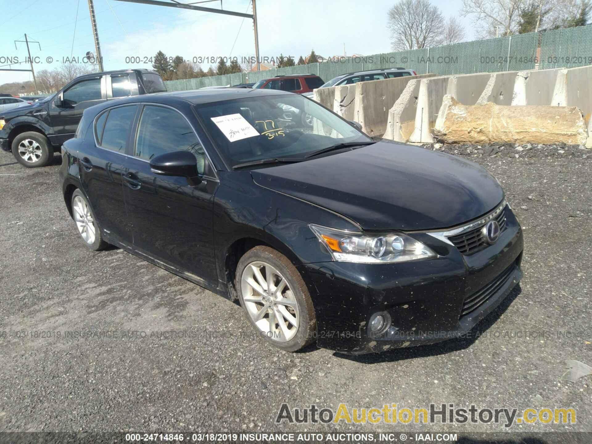 LEXUS CT 200, JTHKD5BH1C2105232