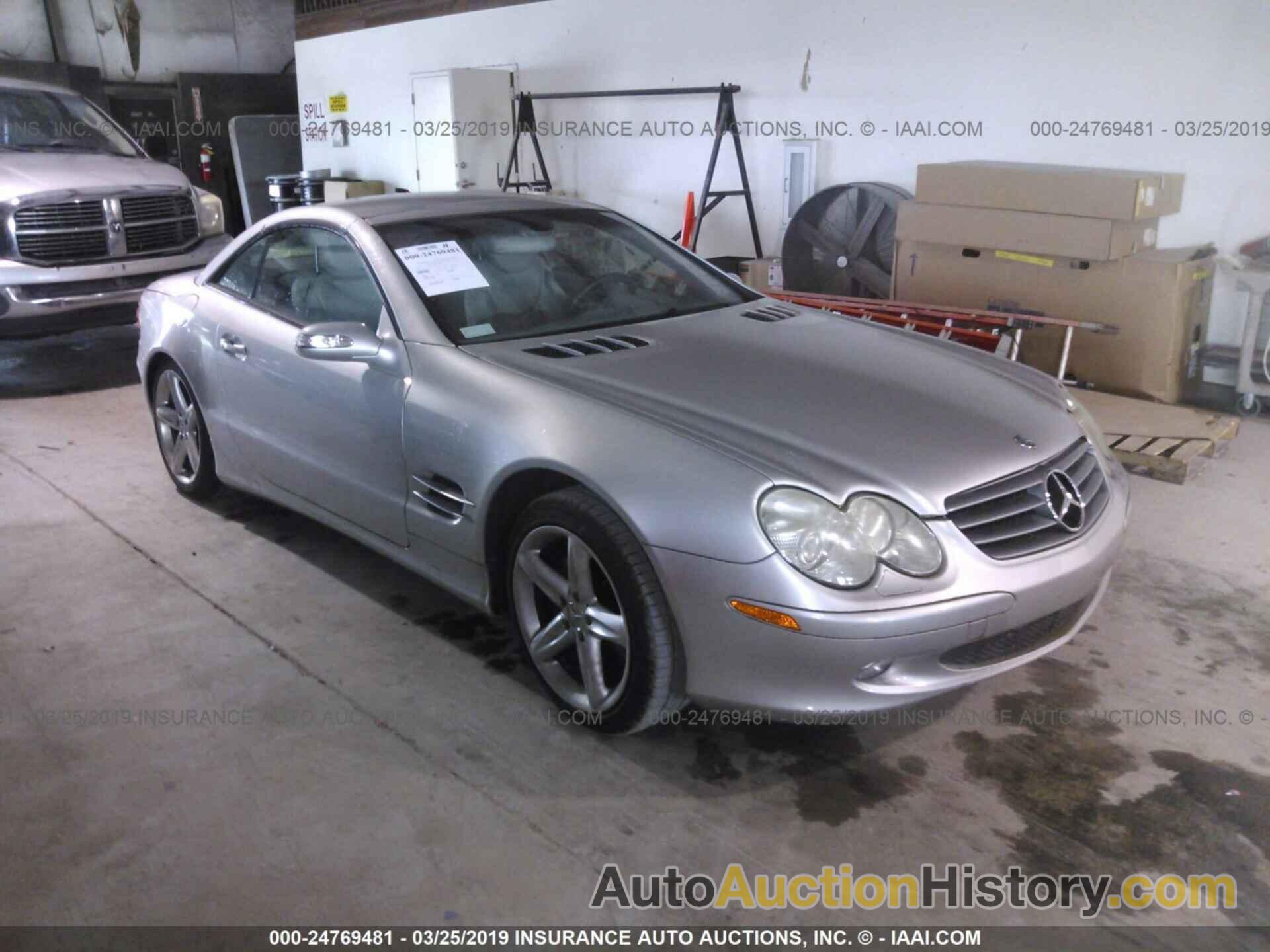 MERCEDES-BENZ SL 500, WDBSK75F84F082795