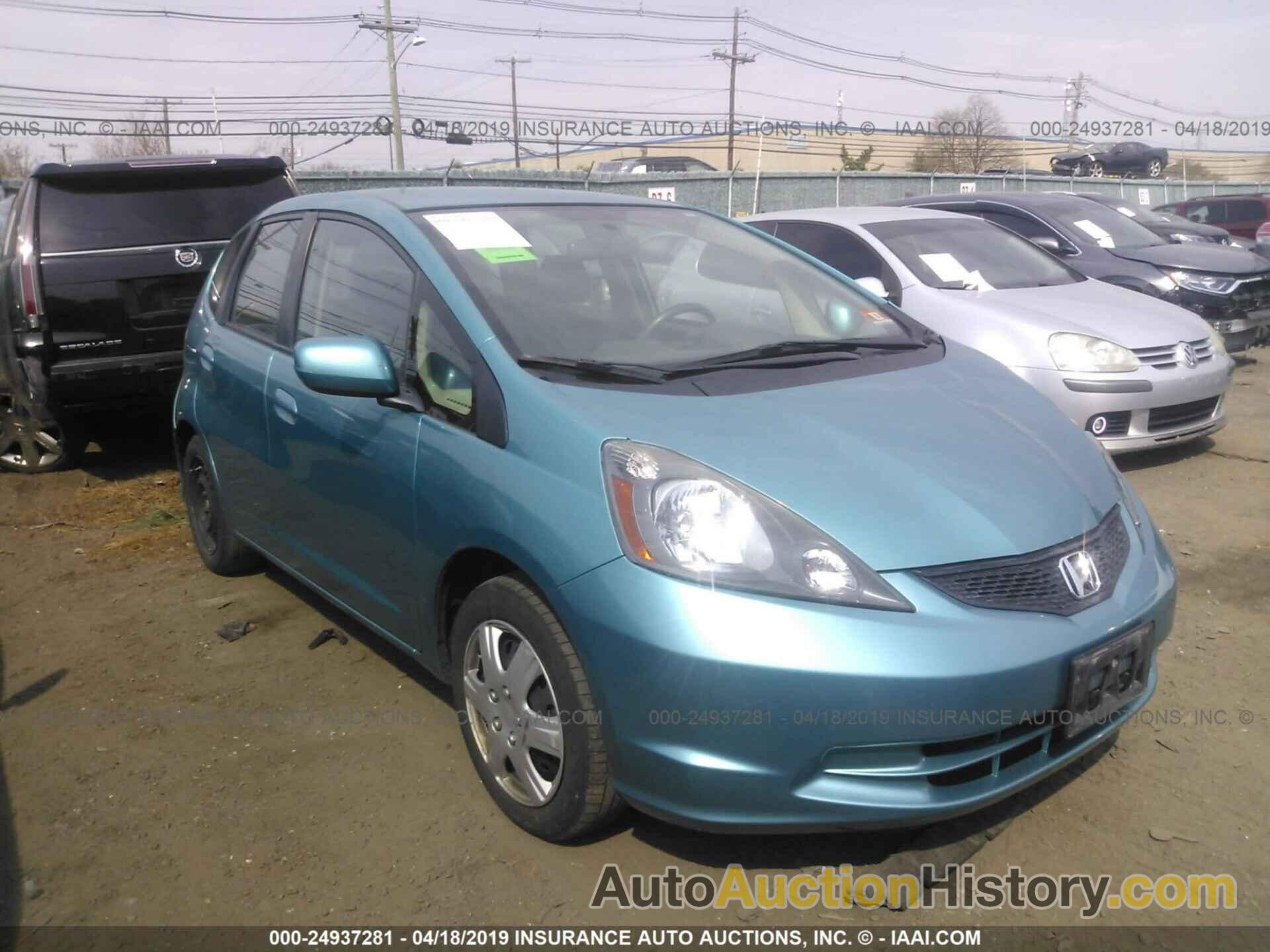 HONDA FIT, JHMGE8H36DC057626