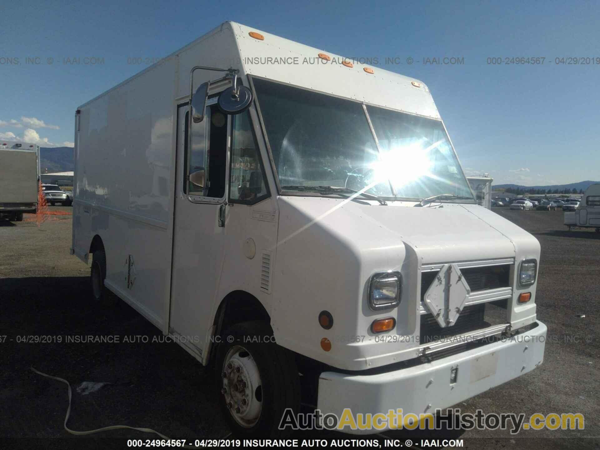 FREIGHTLINER CHASSIS M LINE WALK-IN VAN, 4UZAANBW22CJ40788