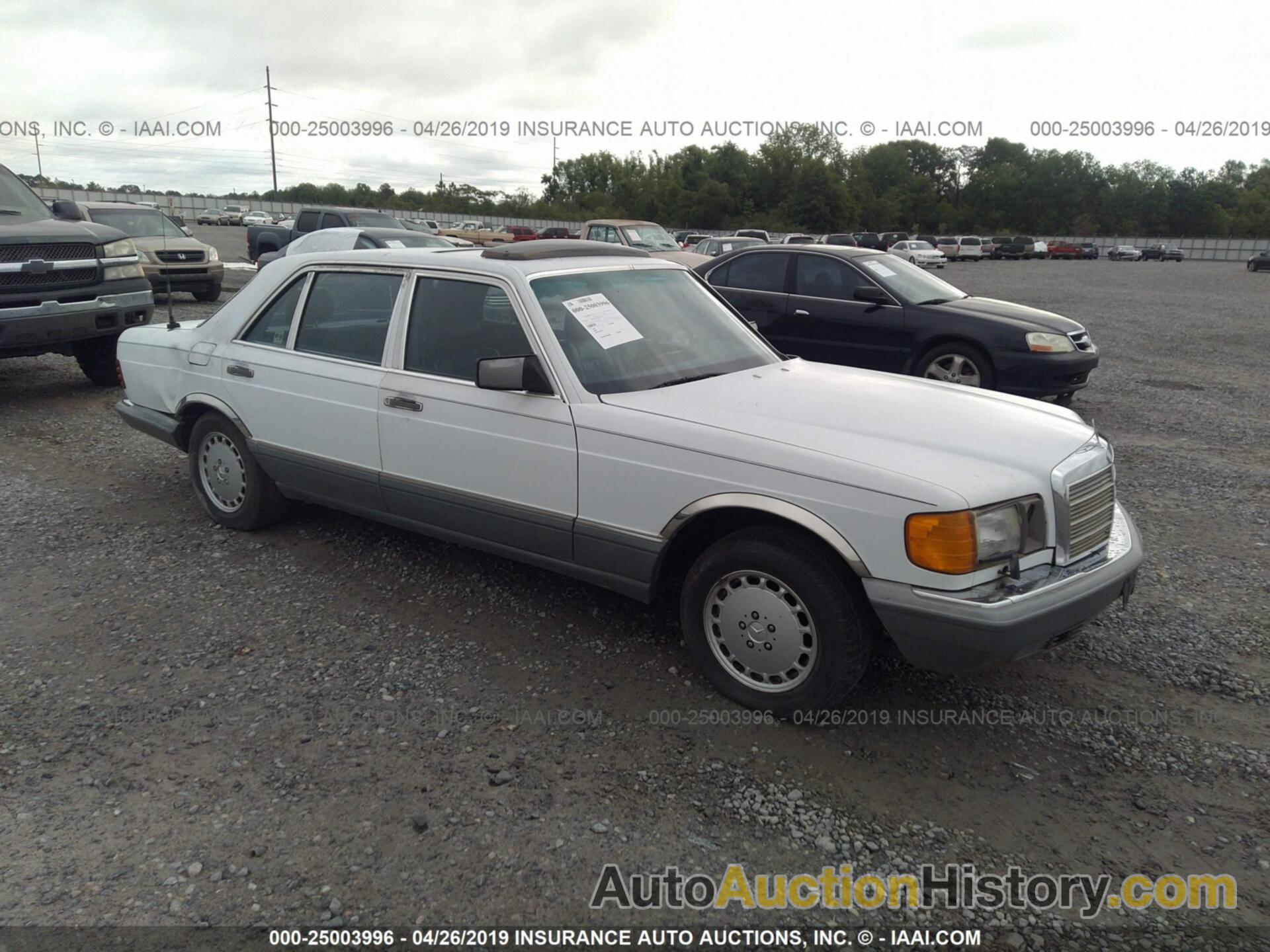 MERCEDES-BENZ 420 SEL, WDBCA35D4JA389338