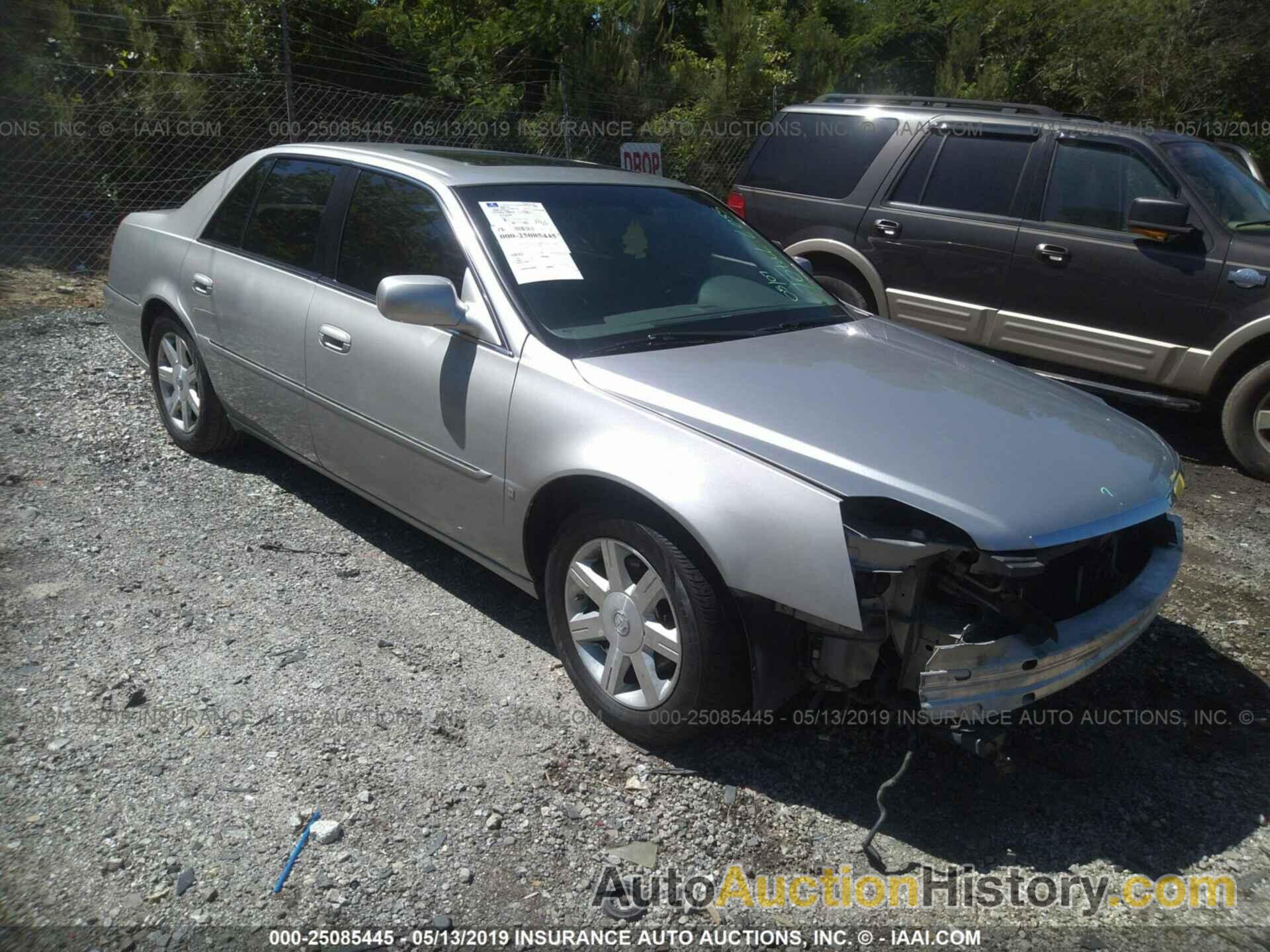 CADILLAC DTS, 1G6KD57YX6U228453