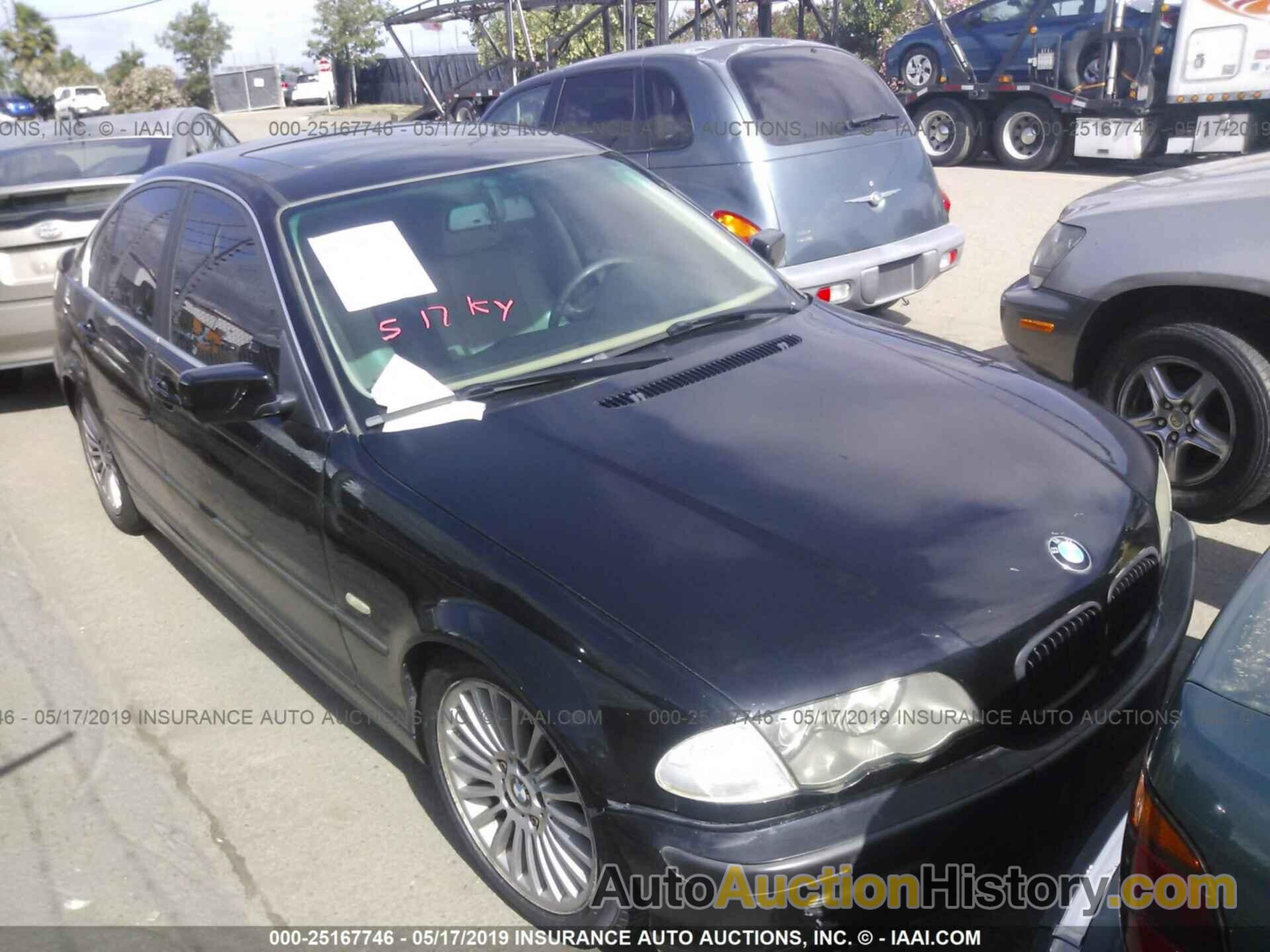 BMW 330 I, WBAAV53401FJ69545