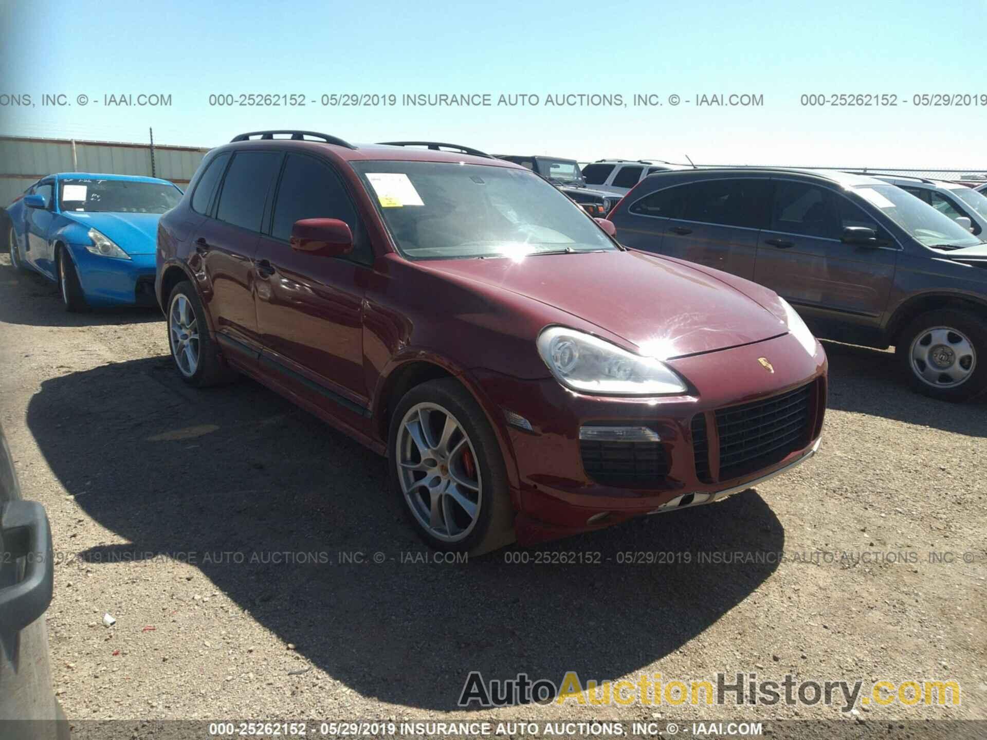 PORSCHE CAYENNE GTS, WP1AD29P69LA60296