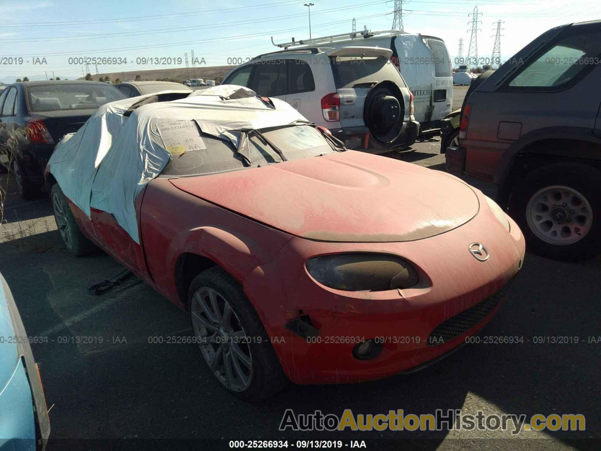 MAZDA MX-5 MIATA, JM1NC25F160105659