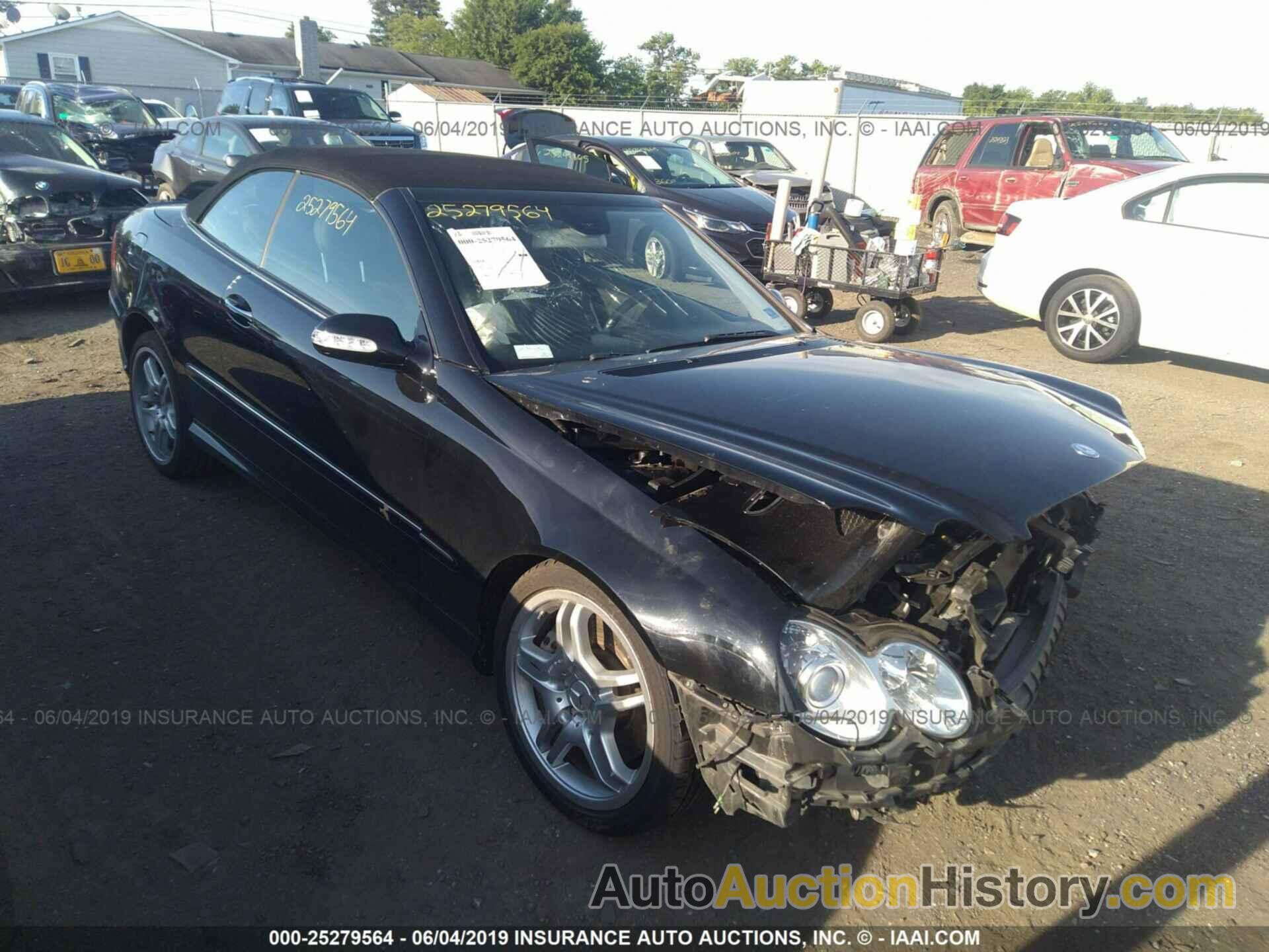 MERCEDES-BENZ CLK 550, WDBTK72FX9T102692