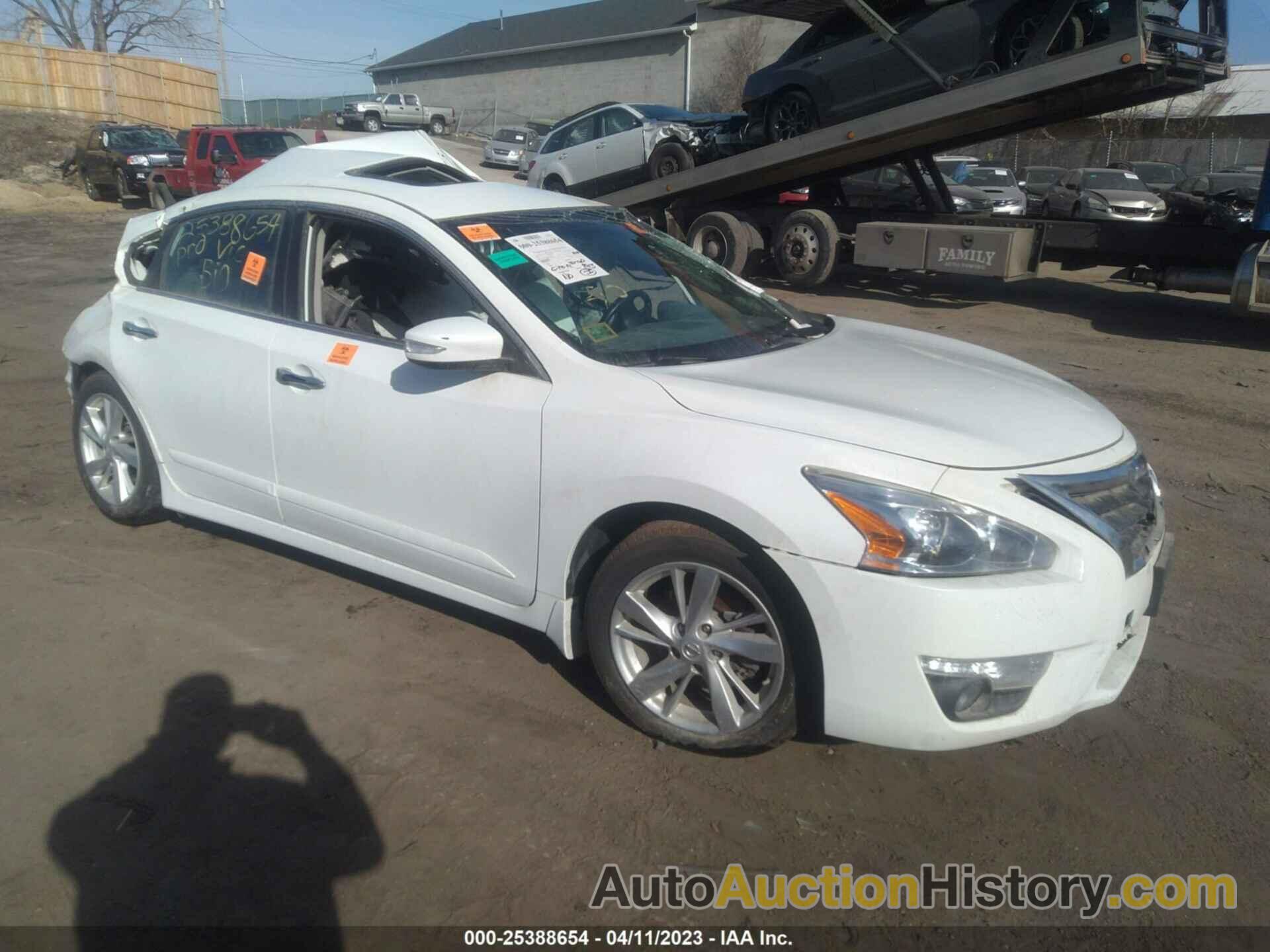 NISSAN ALTIMA 2.5 SV, 1N4AL3AP8FC413127