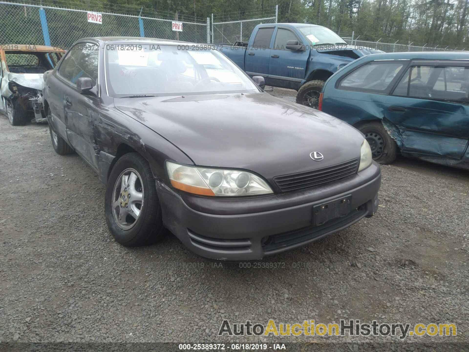 LEXUS ES 300, JT8VK13T9N0055872