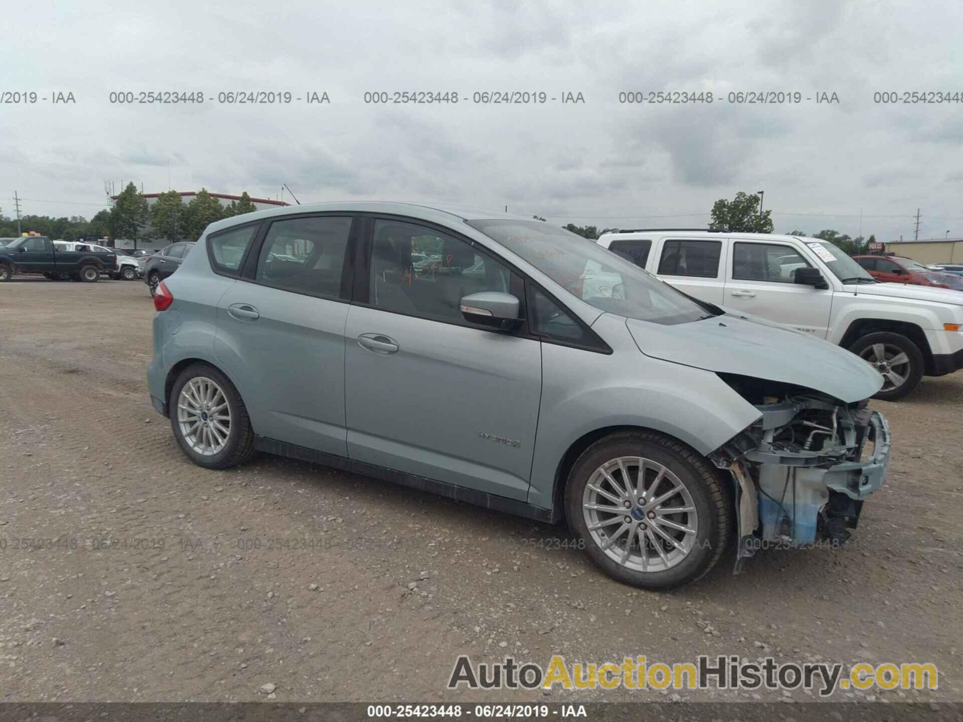 FORD C-MAX SE, 1FADP5AU6DL515302