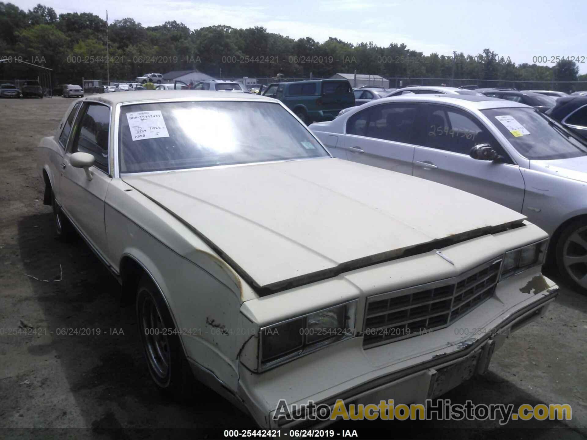 CHEVROLET MONTE CARLO, 1G1GZ37Z5FR187825