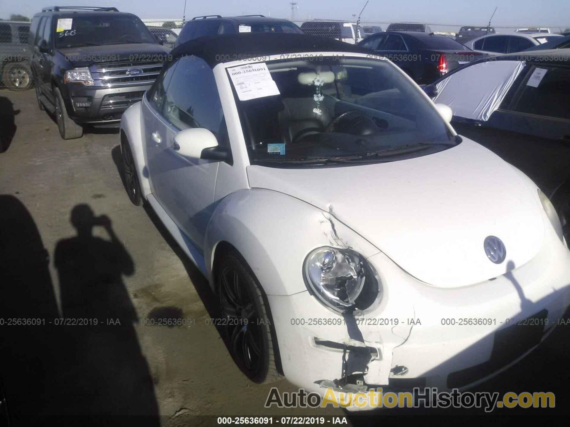 VOLKSWAGEN NEW BEETLE S, 3VWRG31Y99M403197